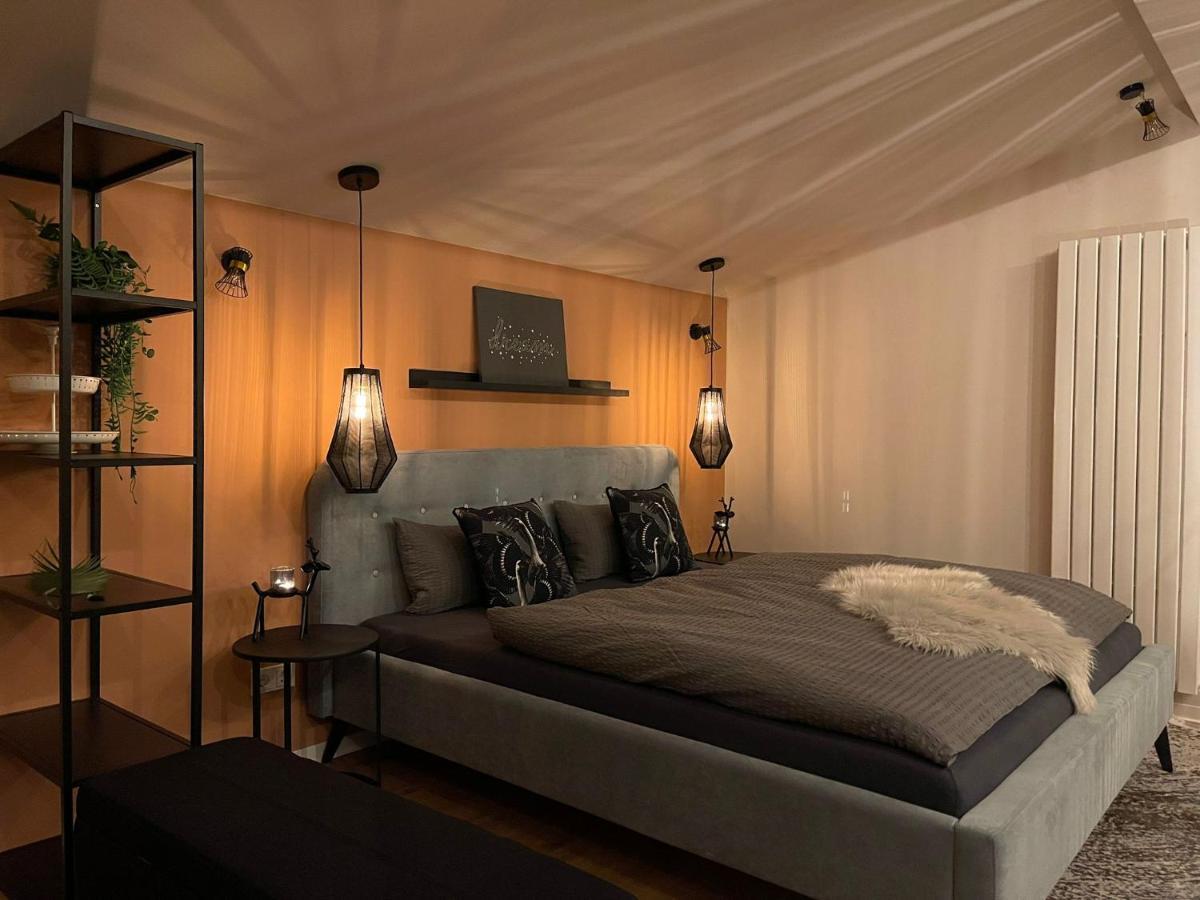 Stay At Smilla - Boutique Apartments Mit Kueche - Parken - Klima - Netflix - Waschmaschine Βιζμπάντεν Εξωτερικό φωτογραφία