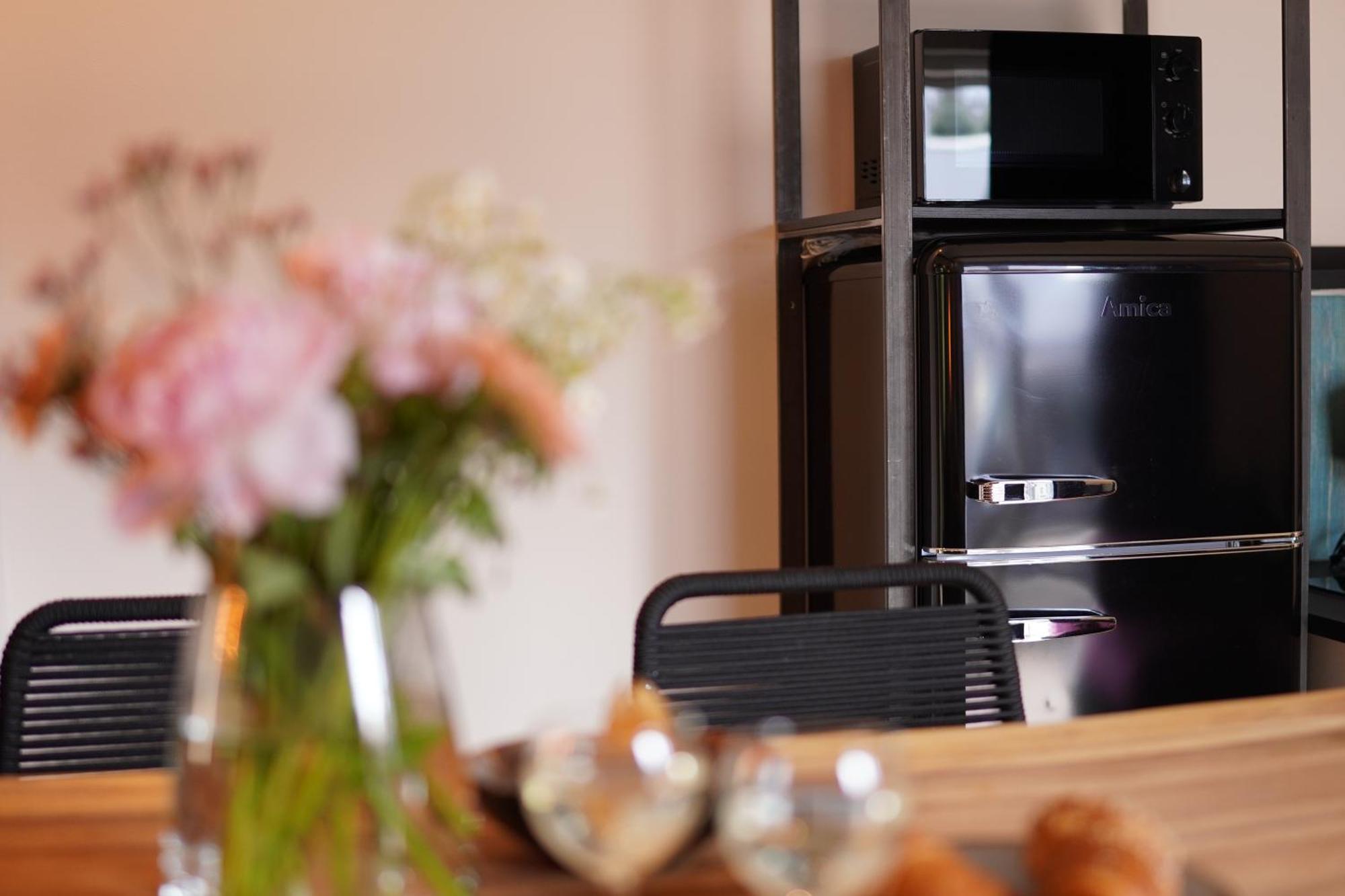 Stay At Smilla - Boutique Apartments Mit Kueche - Parken - Klima - Netflix - Waschmaschine Βιζμπάντεν Εξωτερικό φωτογραφία